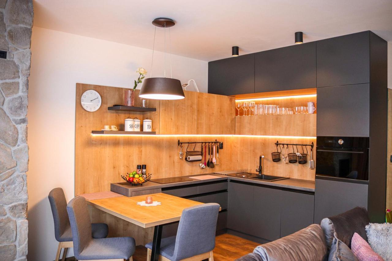 Apartman Nisa - Ovruc Strbske Pleso Exterior photo